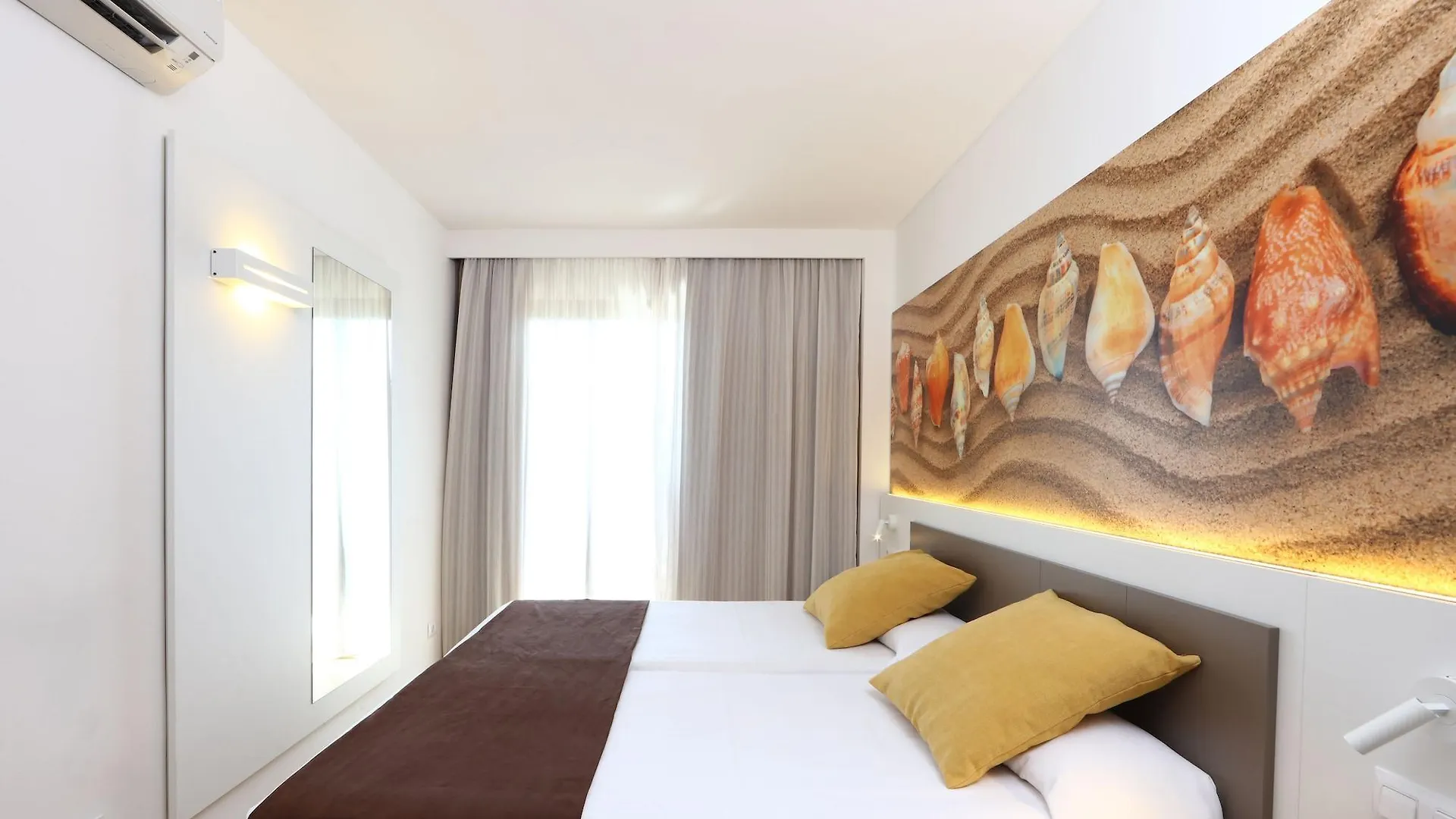 Apartamentos Jade - Adults Only El Arenal  Apartment